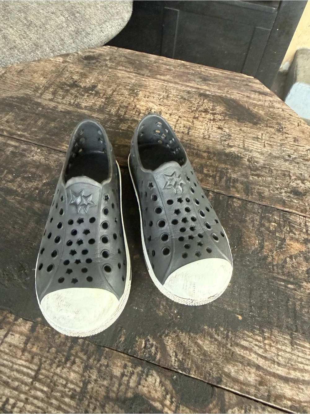 Kids Lightweight Slip-On Star & Hole Detail Shoes in Gray